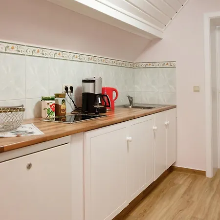 بيت ضيافة Zum Alten Forsthaus Todtenrode