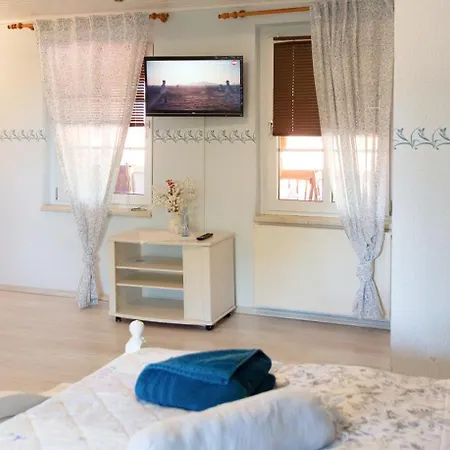 بيت ضيافة Zum Alten Forsthaus Todtenrode